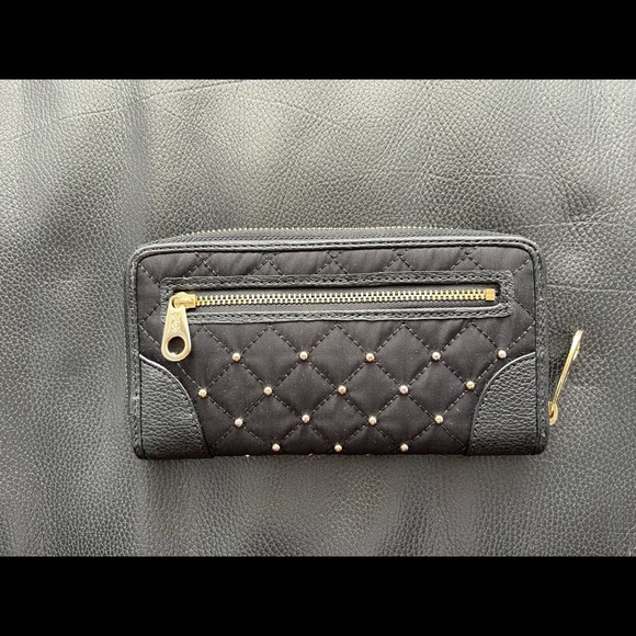 Authentic Juicy Couture Wallet - Picture 2 of 2